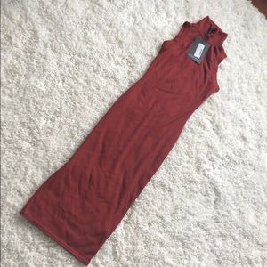 PrettyLittleThing Brick Rib High Neck Midi Dress